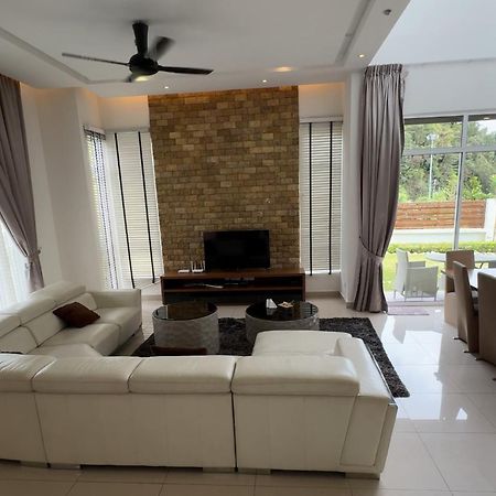 Zinnia Residences Cameron Highlands Esterno foto