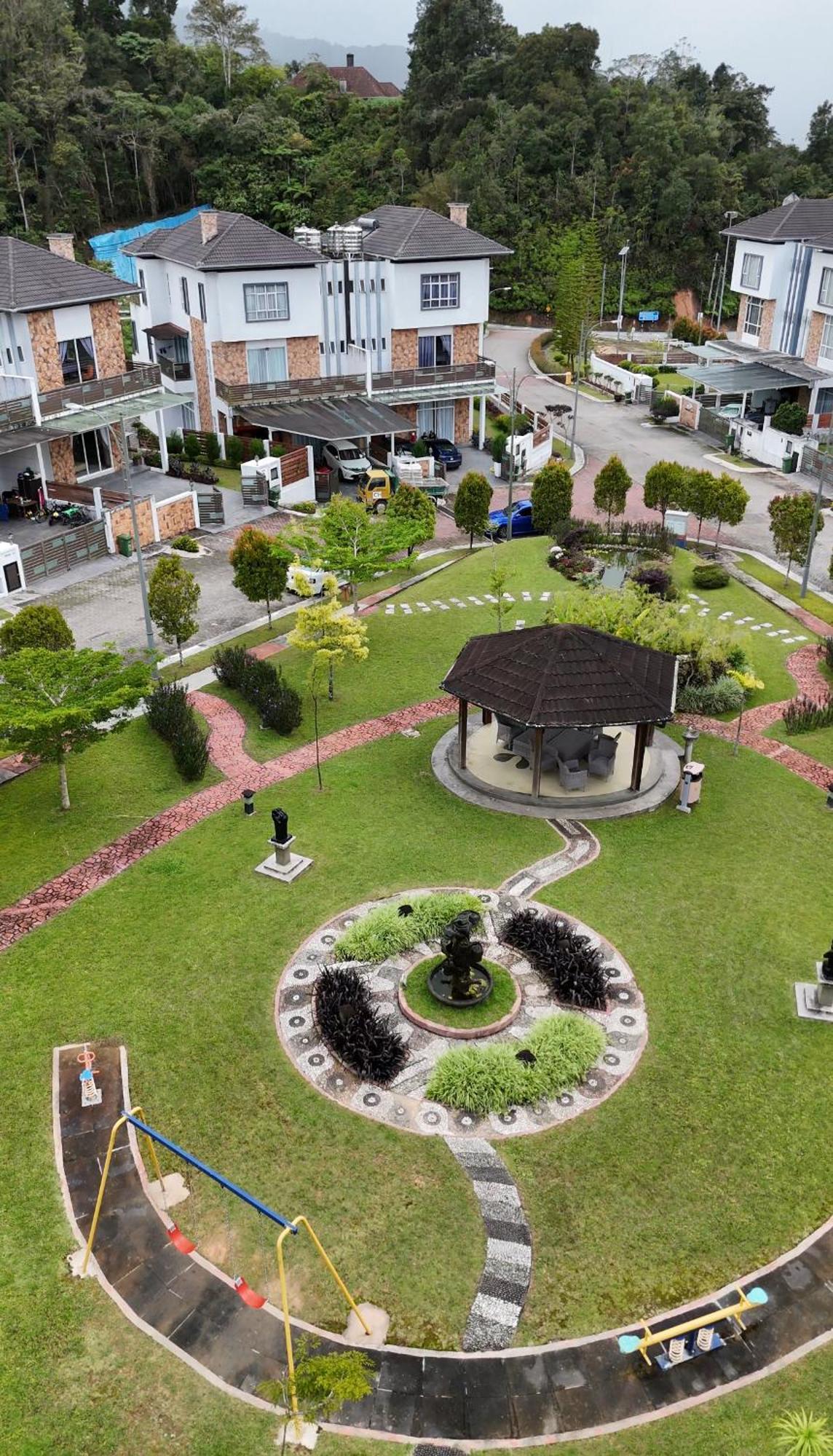 Zinnia Residences Cameron Highlands Esterno foto
